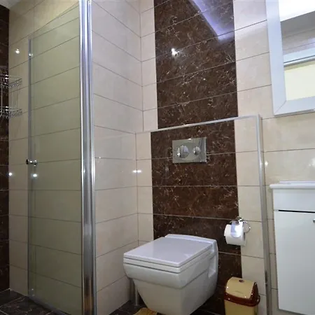 4859 Sun Palace *